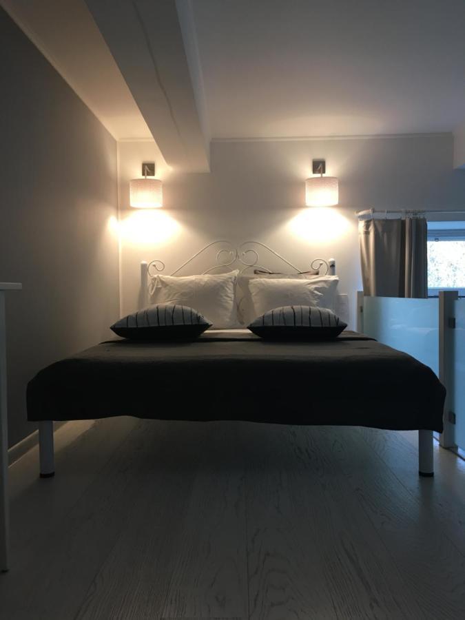 Lux Apartment Studio Berehove  Esterno foto